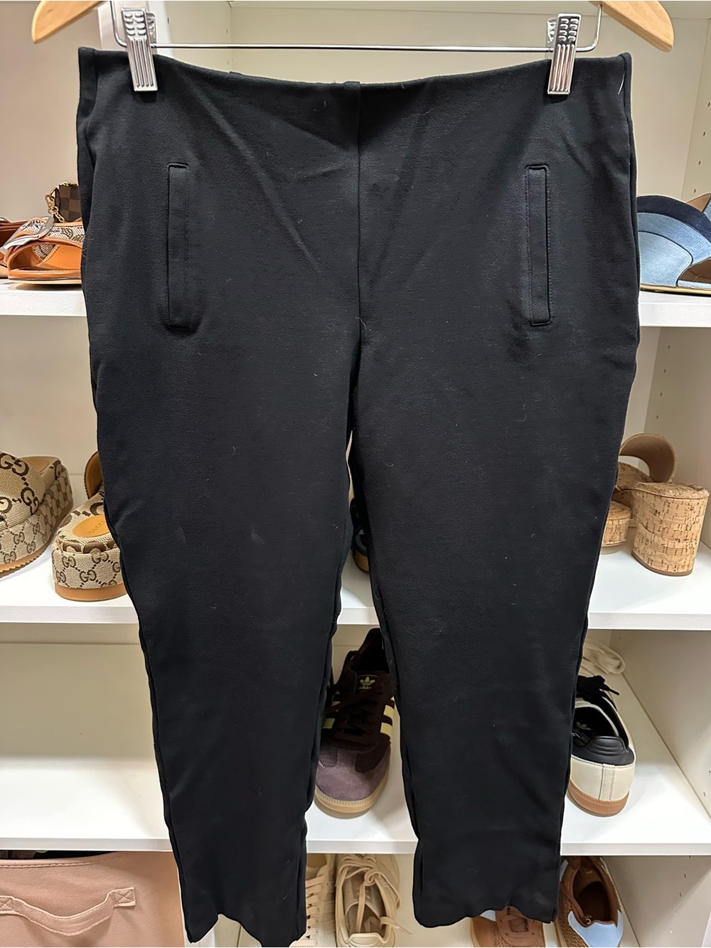 Chico’s flat-panel Ankle Pant size .5 in black